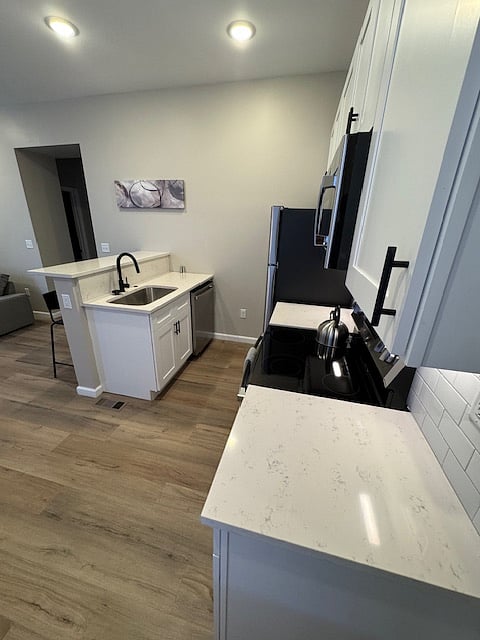 Furnished Finder property 787173_1 photo 4
