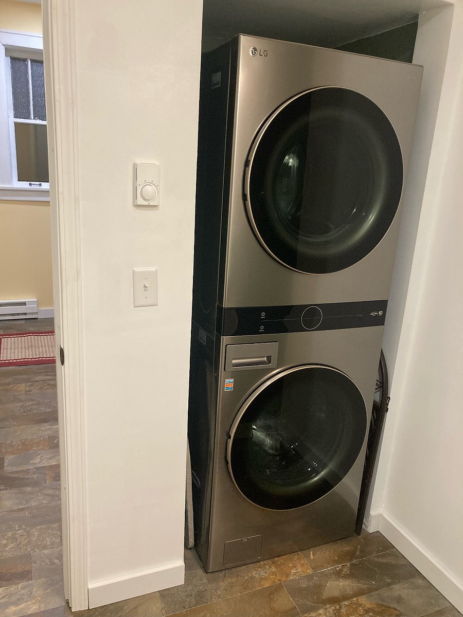 In-unit laundry