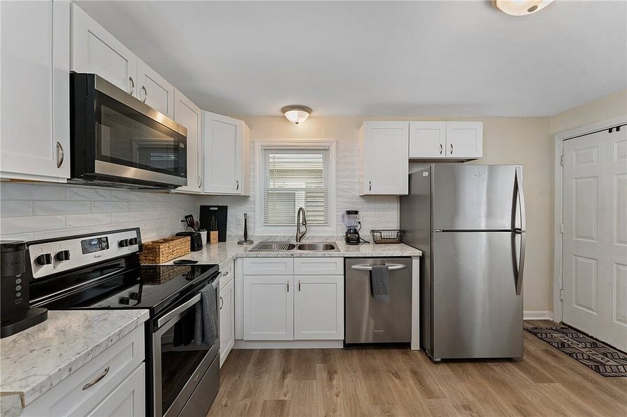 Furnished Finder property 787201_2 photo 7