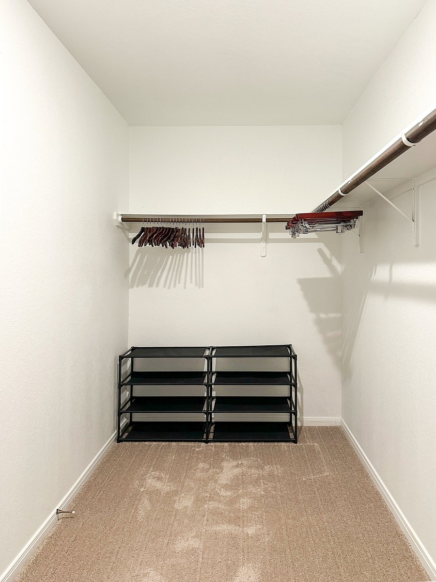 Master Bedroom Walk-in Closet