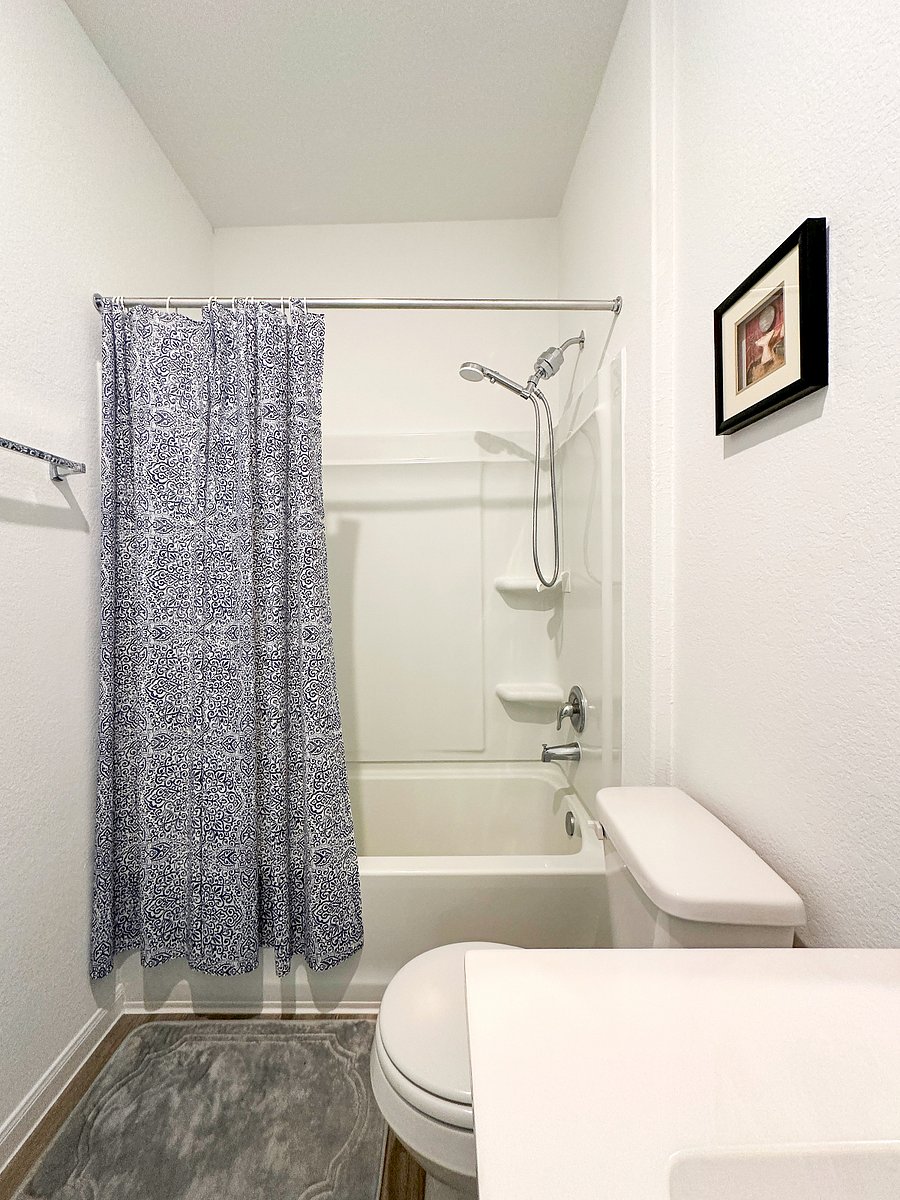Ground Floor Full Bathroom