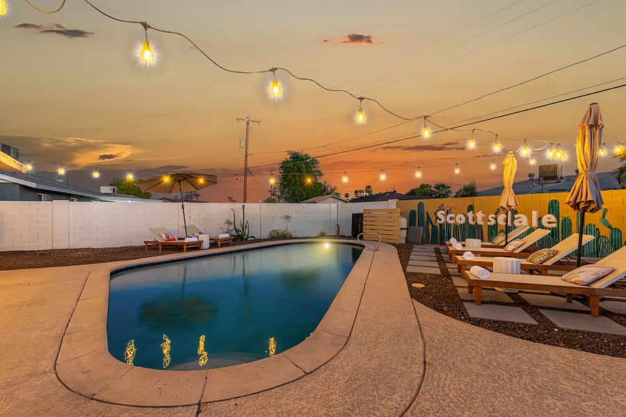 New Heated Pool - resort like lounge chairs, umbrellas, etc.