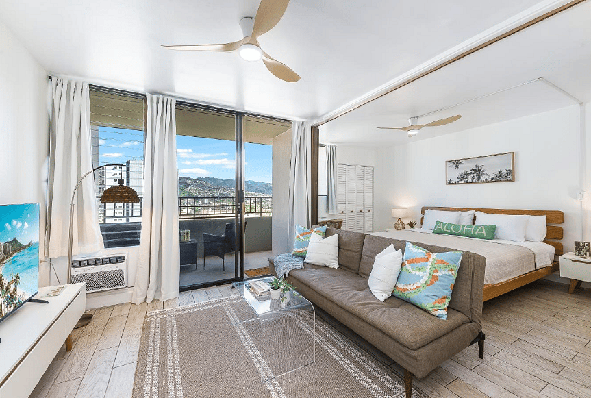 Curated visual reference: Breezy Scene Penthouse Apartment Pool Reference: Breezy 1Br Apartment With Balcony Views Pool Access Steps From