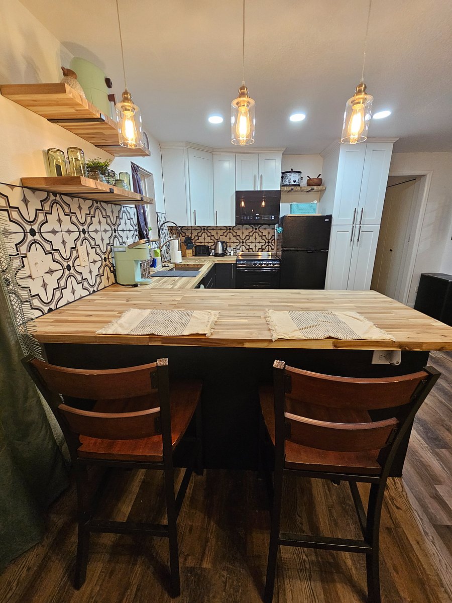 Island seating