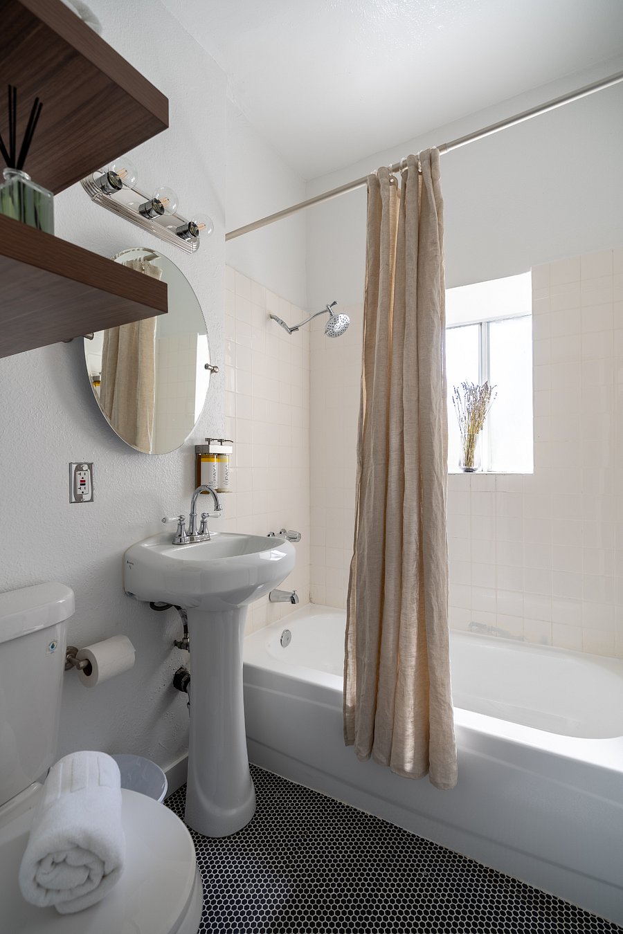 Furnished Finder property 787988_2 photo 17