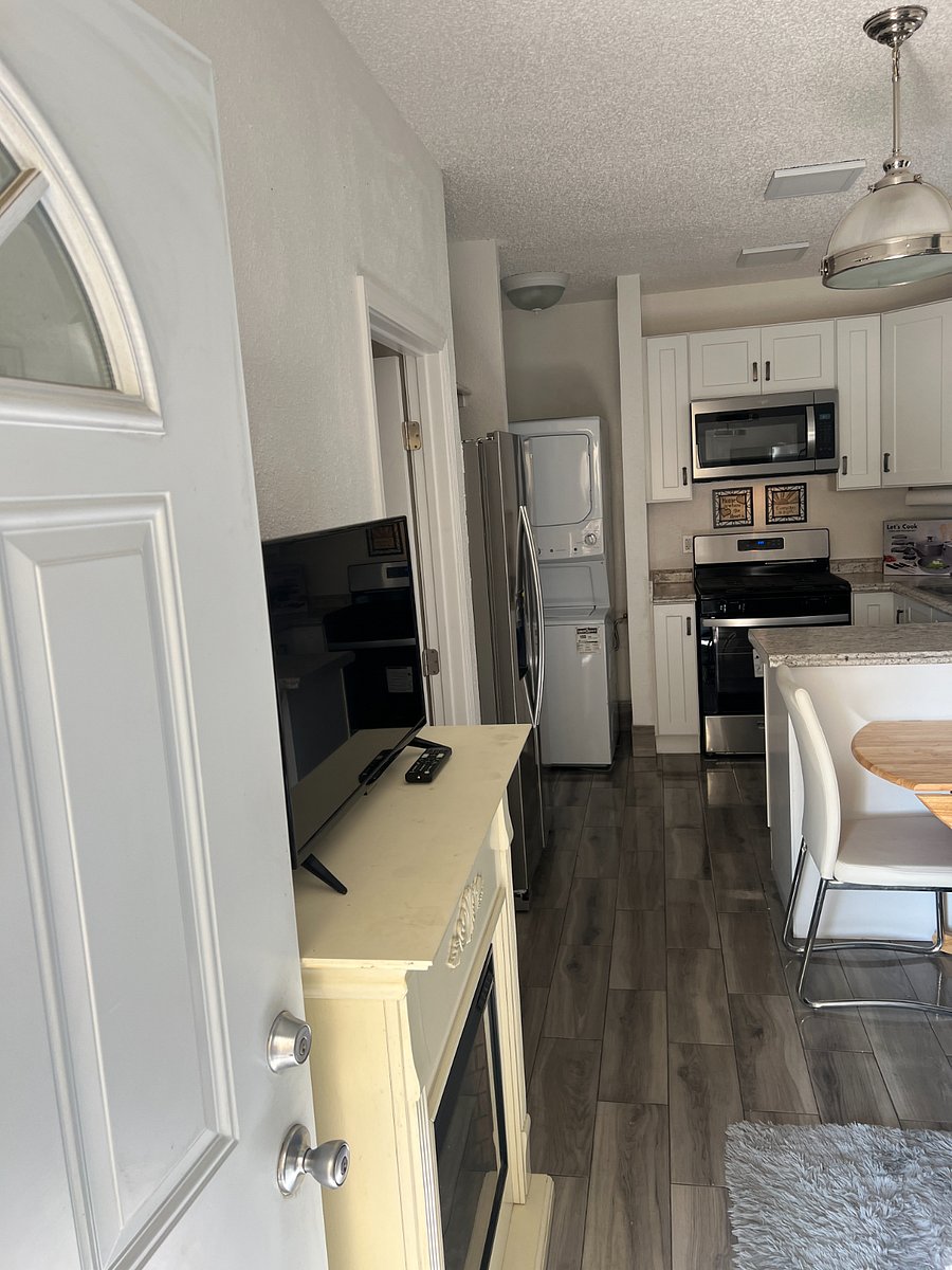 Furnished Finder property 788066_1 photo 3