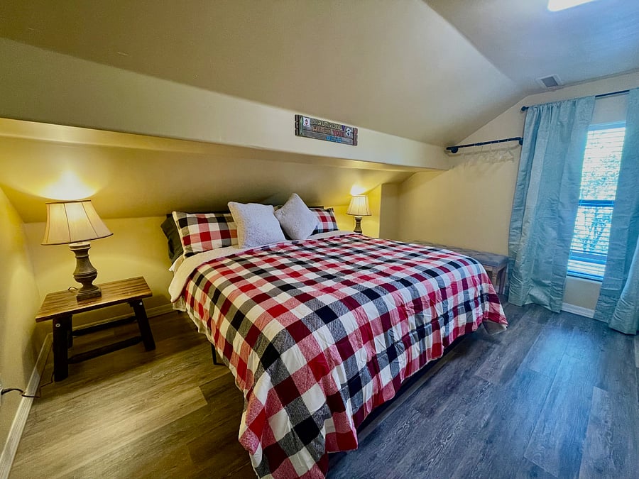 Bedroom #3 (King Bed)