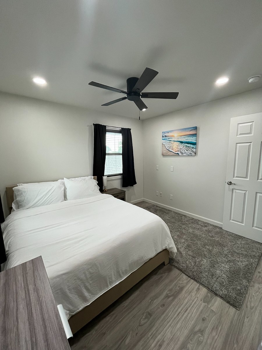 Upstairs bedroom 3