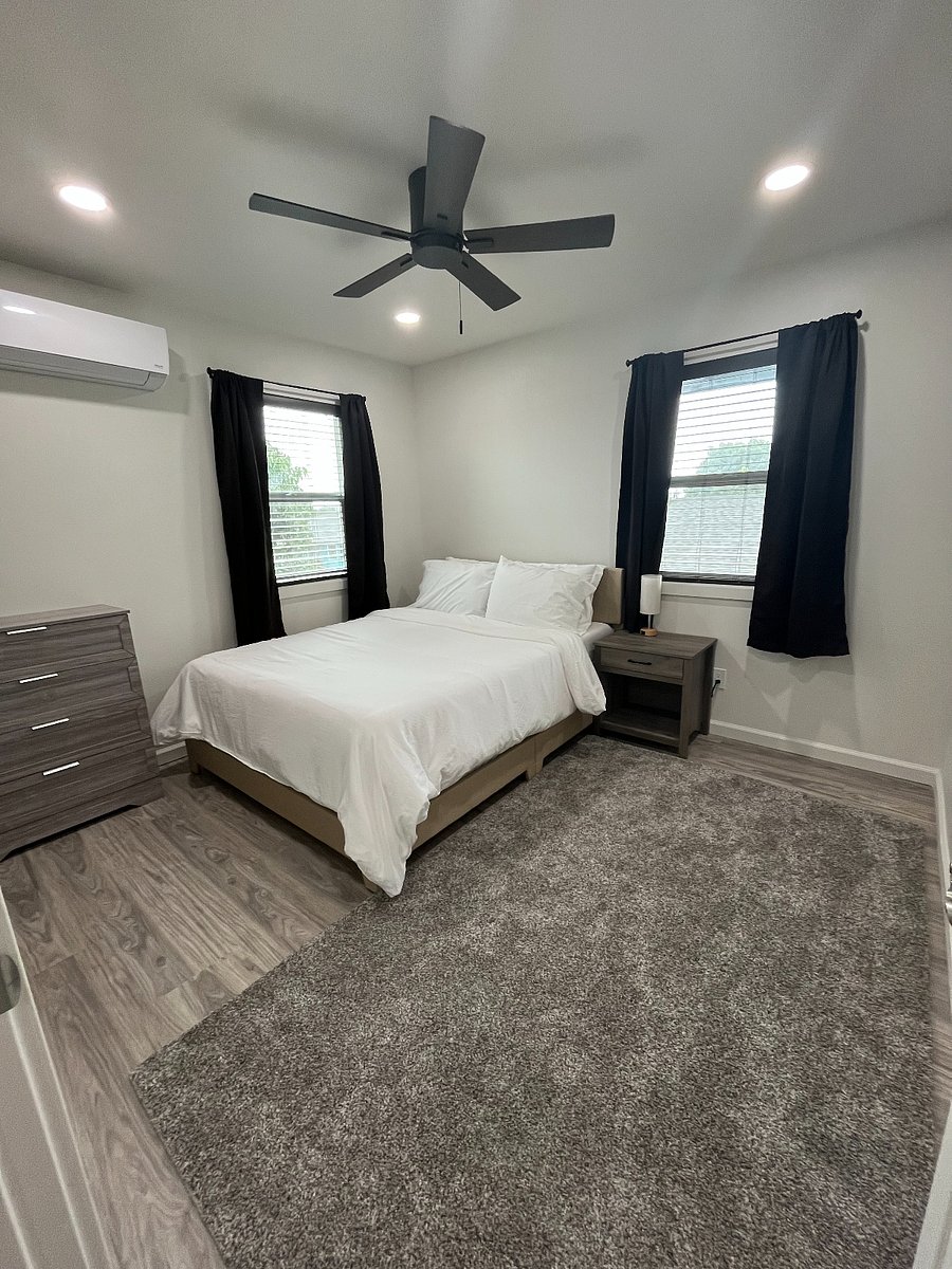 Upstairs bedroom 3