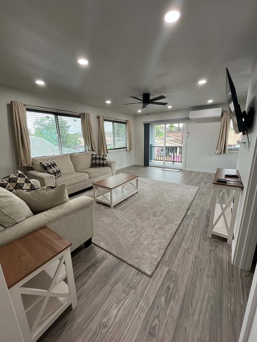 Upstairs living room