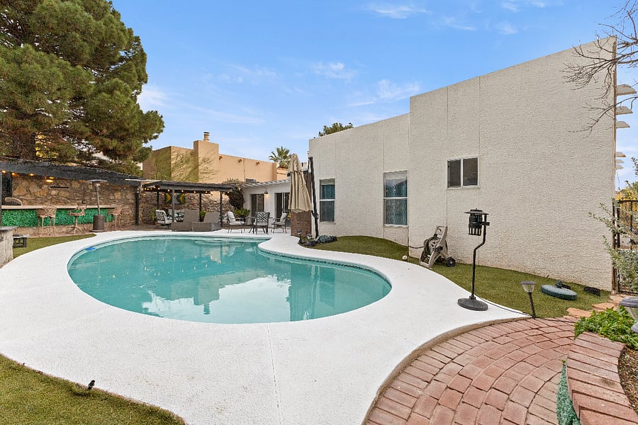 Furnished Finder property 788661_1 photo 24
