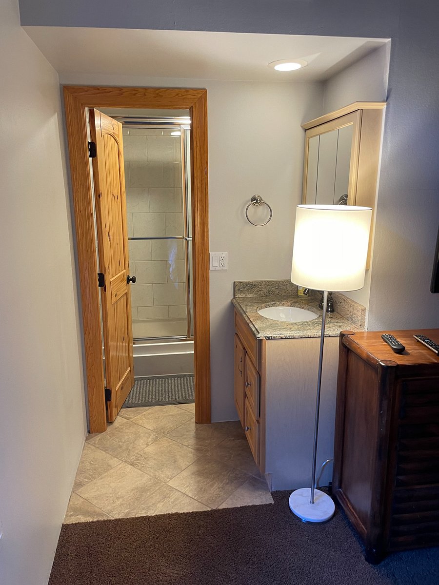 En Suite Bathroom