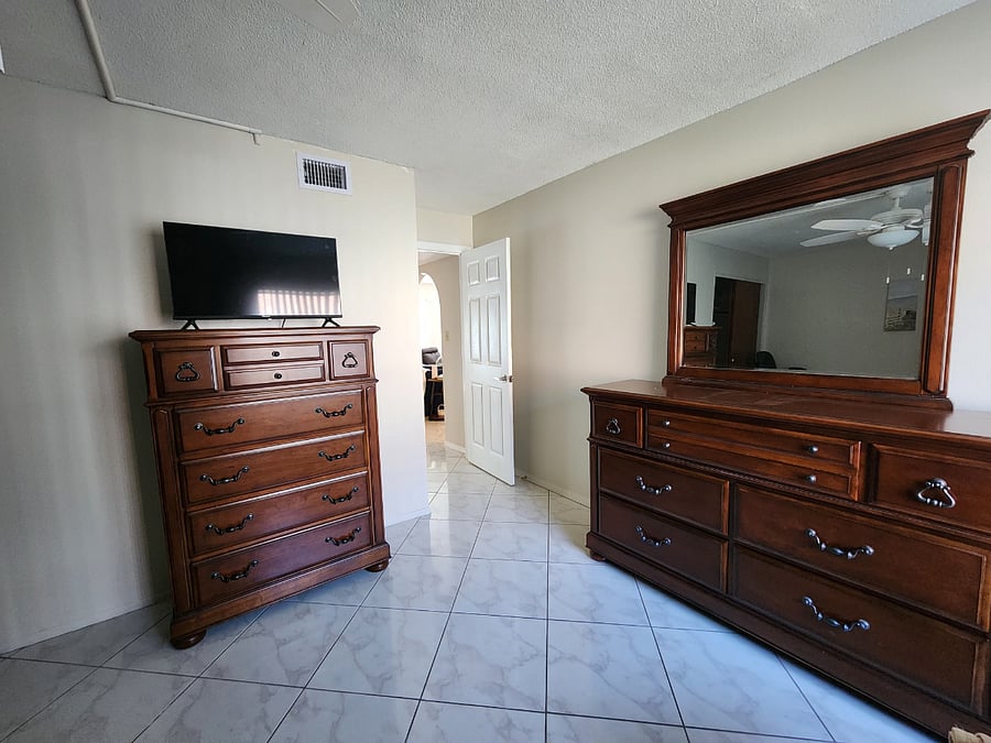 Furnished Finder property 788716_2 photo 8