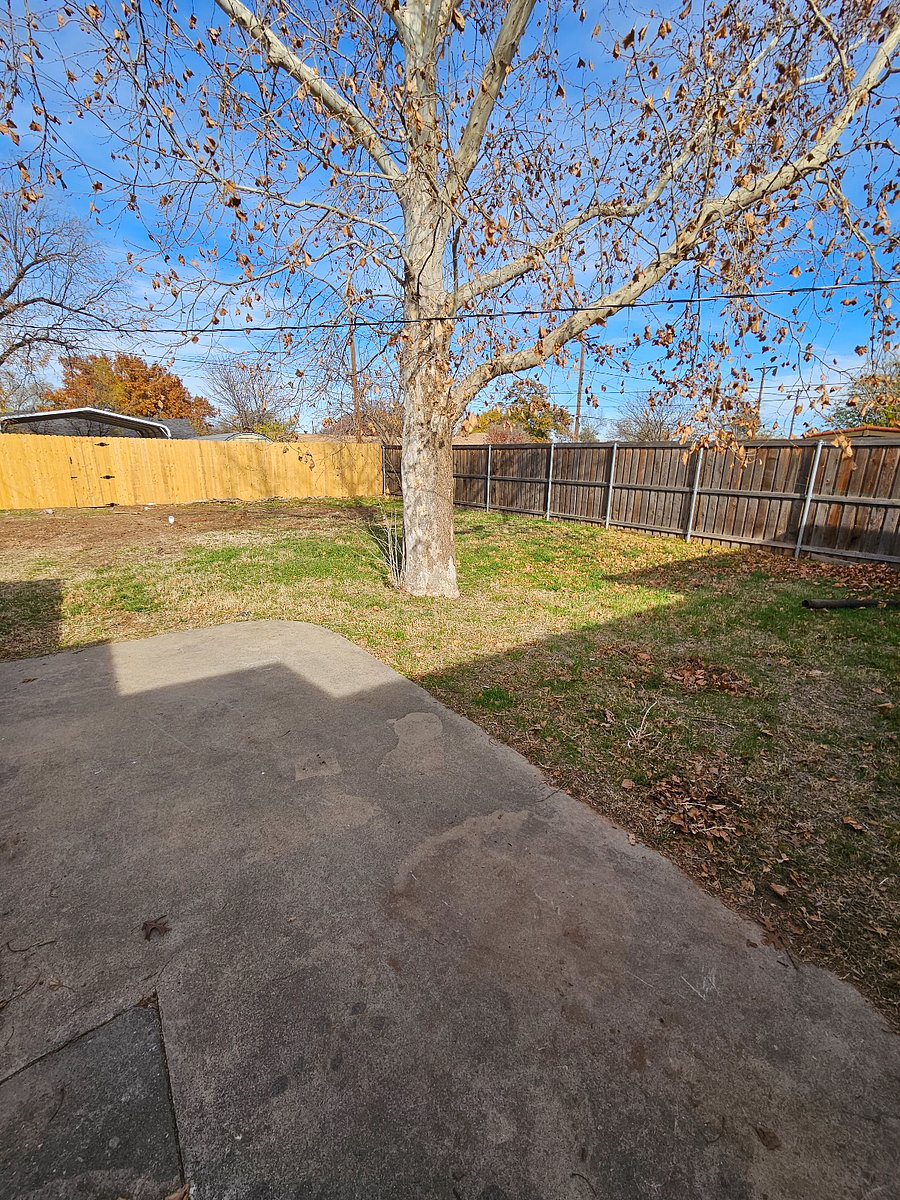 Private Fenced Yard