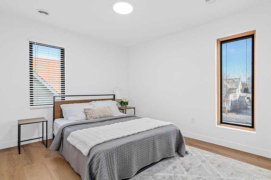 sleeps 1