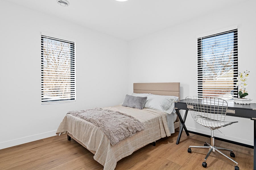 sleeps 1