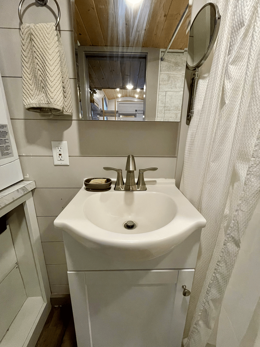 Furnished Finder property 789085_1 photo 12