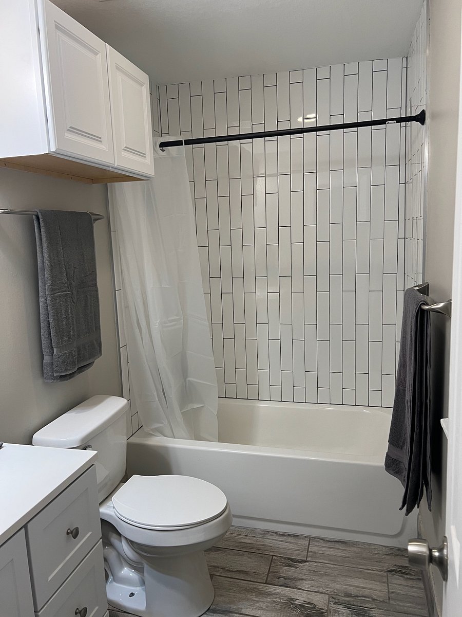 Master Bathroom 1