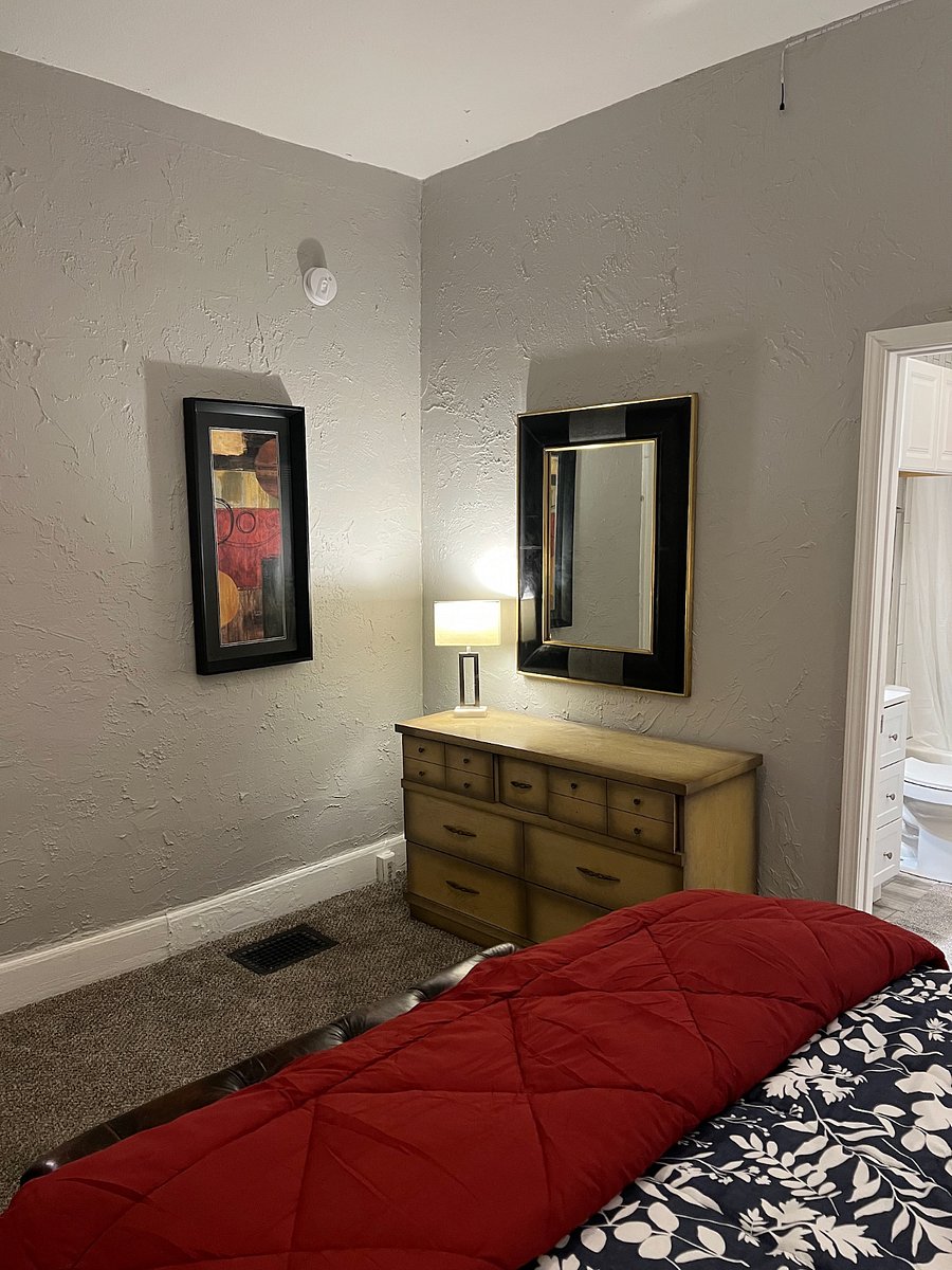 Master Bedroom 2