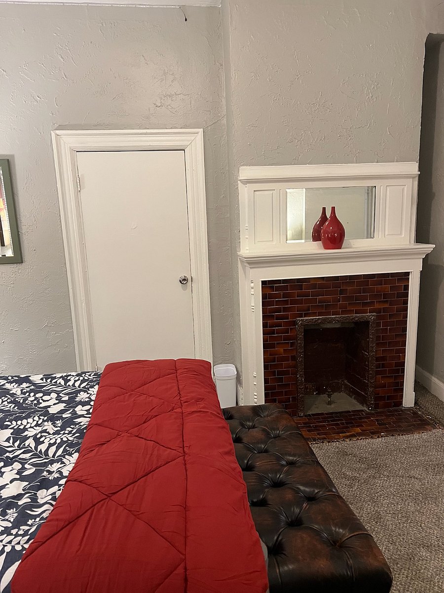 Master Bedroom 3