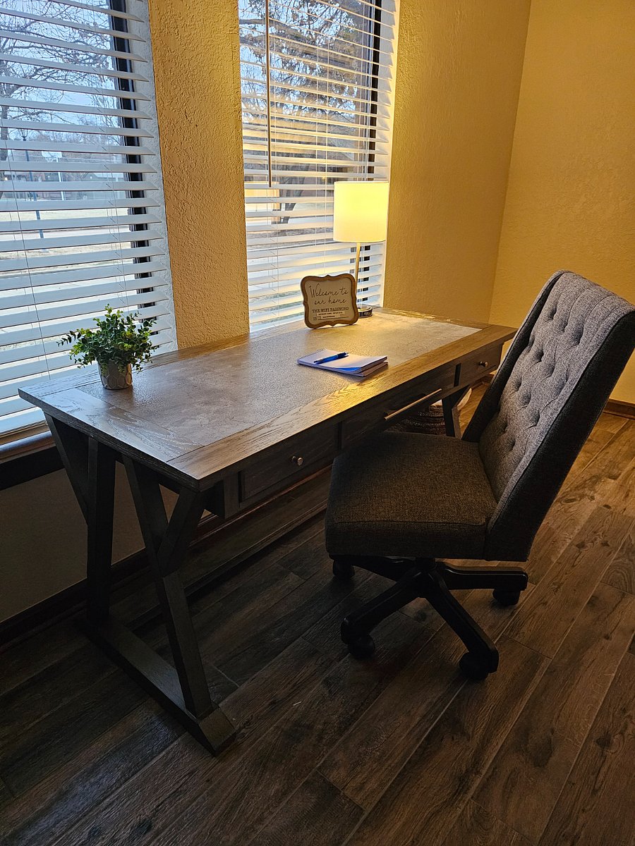 Work station with USB plug in available. 