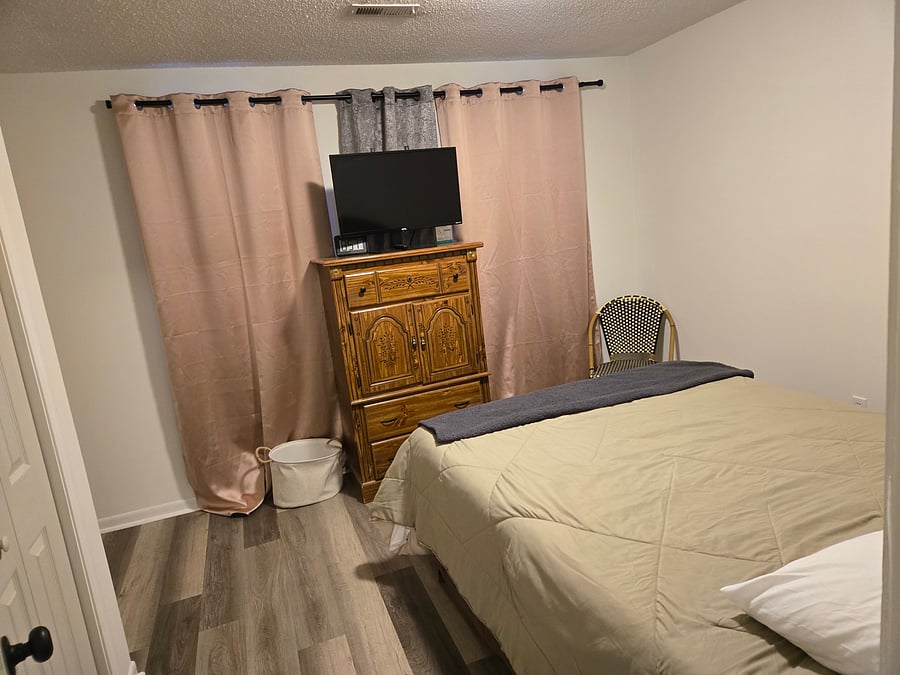 Furnished Finder property 789270_1 photo 3