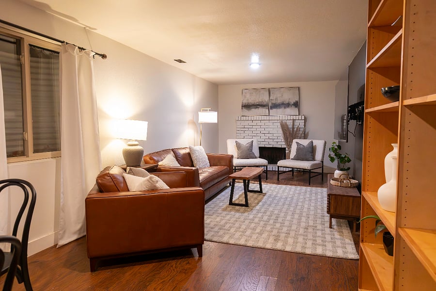 Modern Furnished Basement Apartment Near Ski Resorts City Amenities Modern furnished basement apartment near ski resorts city amenities