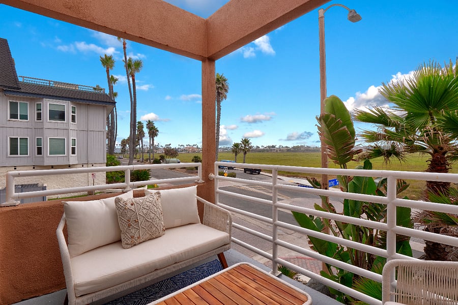 Private access patio