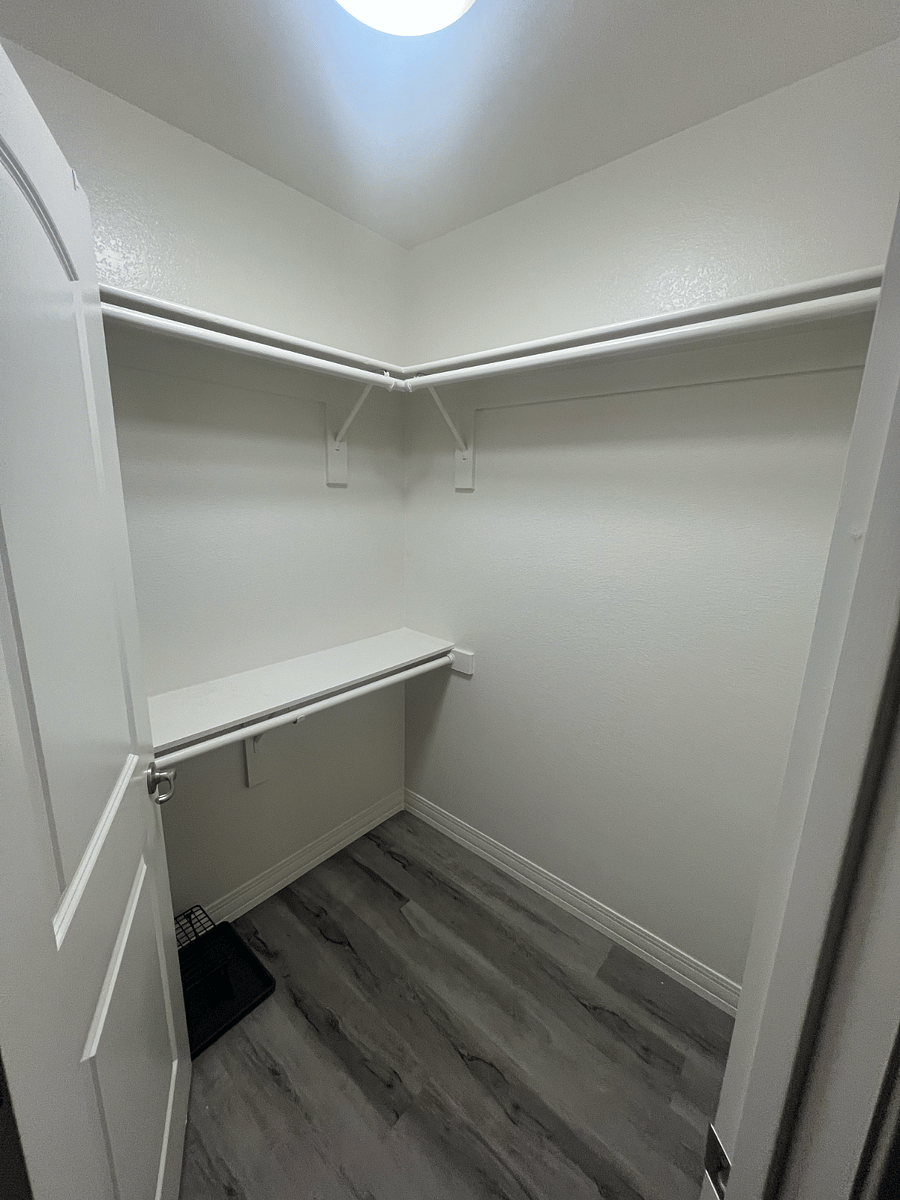 Furnished Finder property 789582_1 photo 9