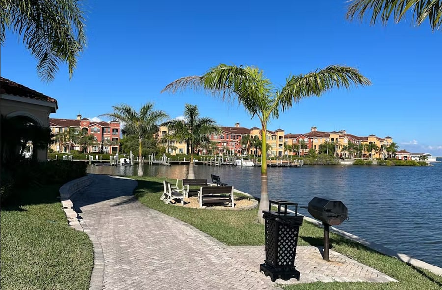 Gorgeous walking paths around the complex. Grills, gazebos, and picnic tables available.