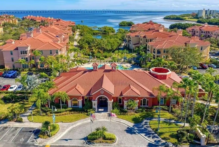 Grand Venezia main building with pool access.