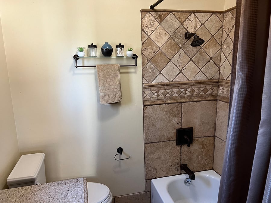 Second bedroom bathroom