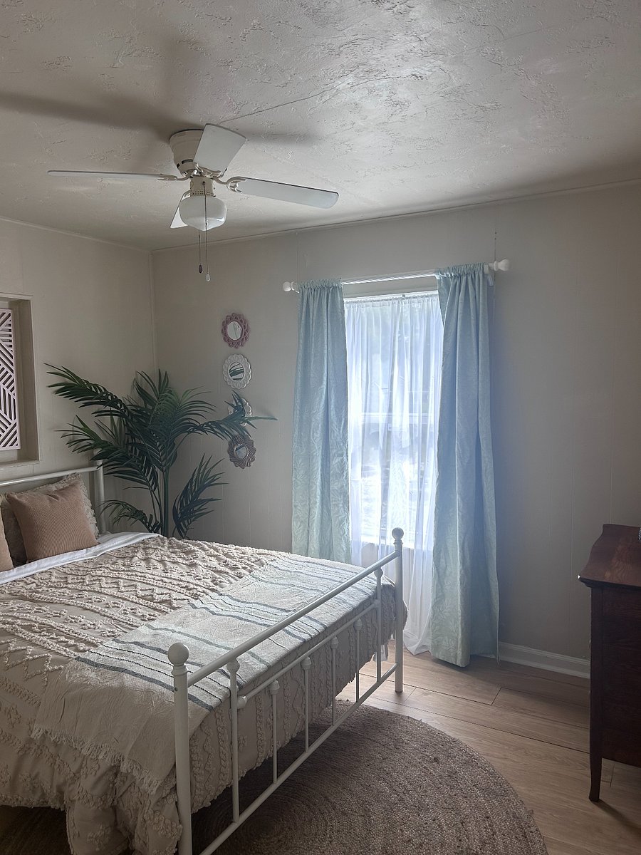 Furnished Finder property 789600_1 photo 13