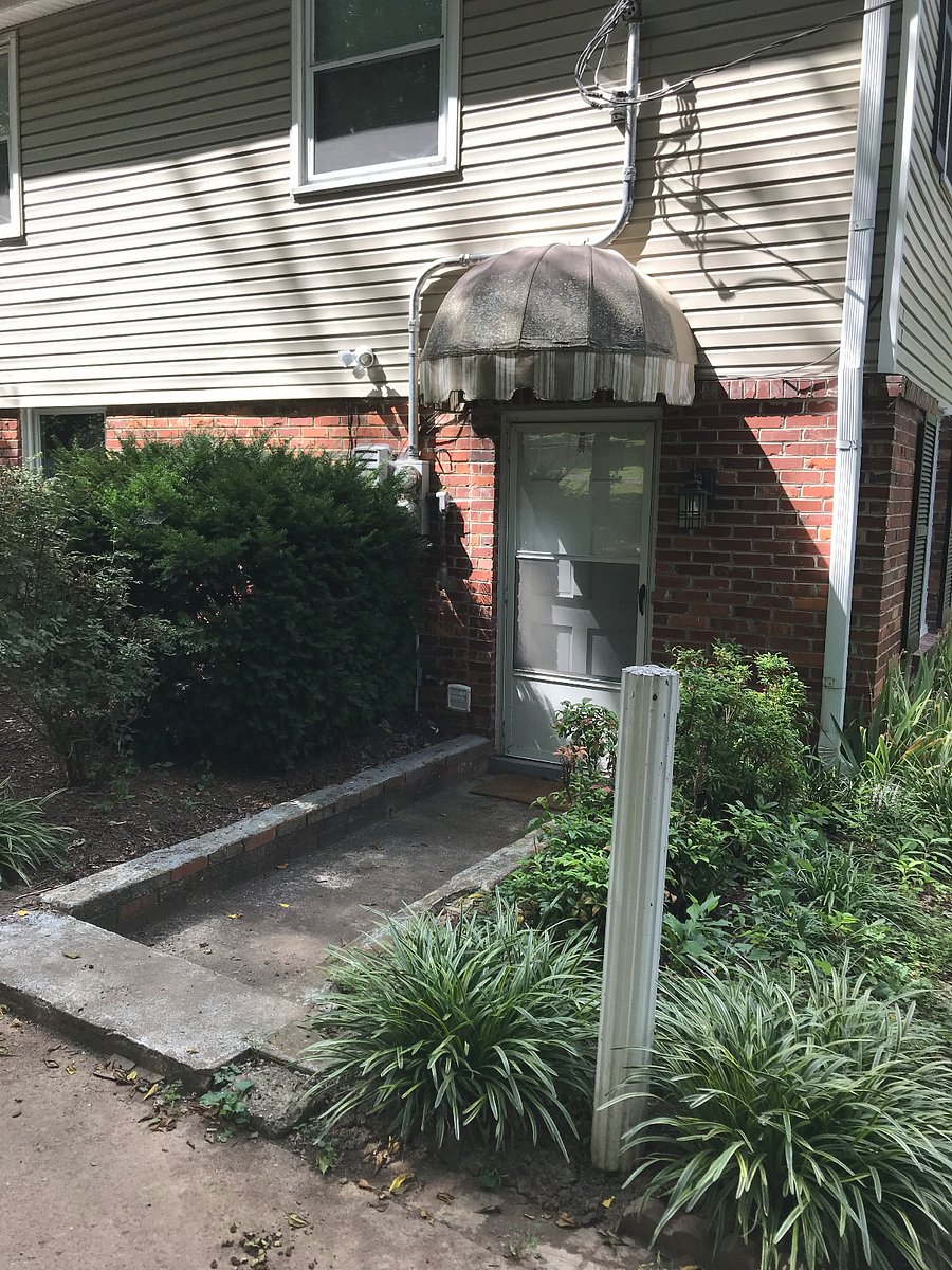 Entrance to Apartment