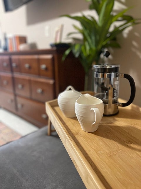 Start your day your way! Enjoy your choice of a French press, drip coffee, or hot tea with our electric tea kettlecomfort and convenience at your fingertips.