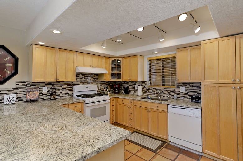 Furnished Finder property 789874_1 photo 14