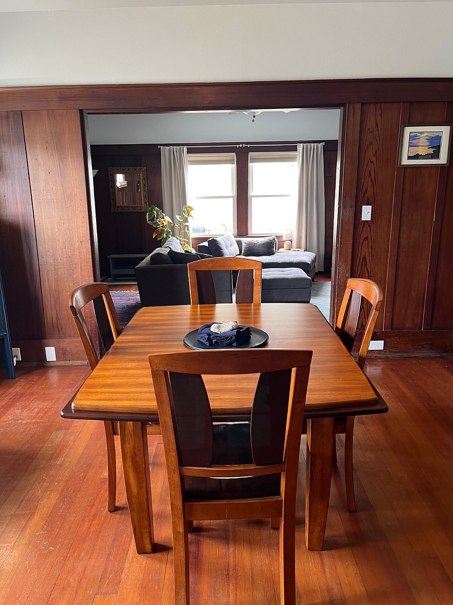 Dining table with leaf for additional seating