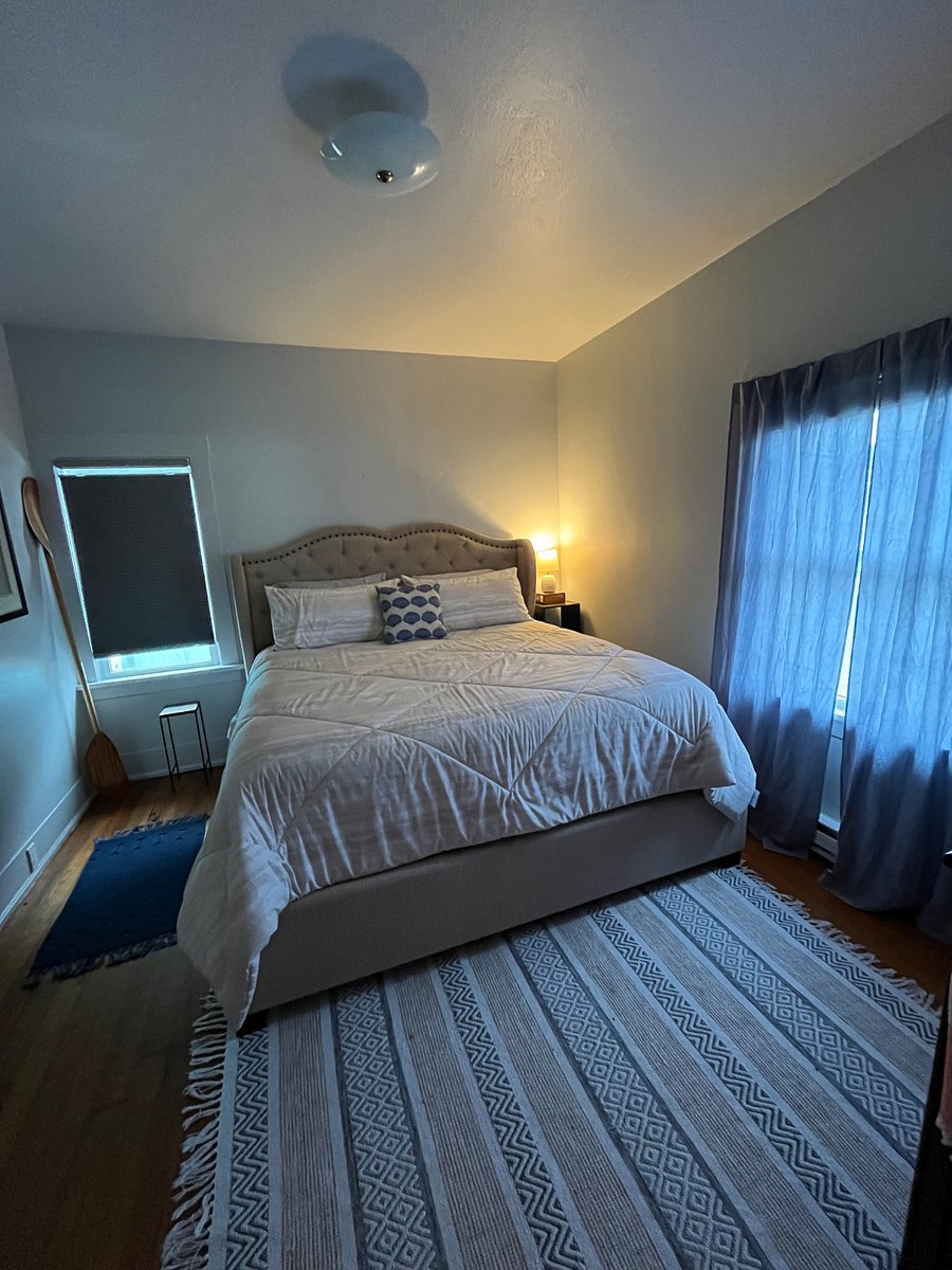 King bed