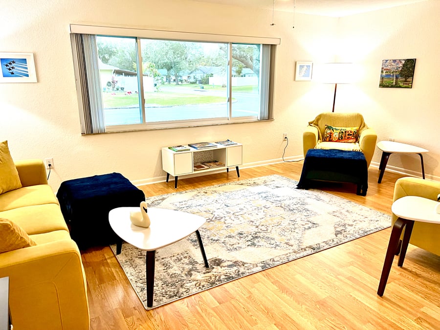 Spacious living Room. View 2. 