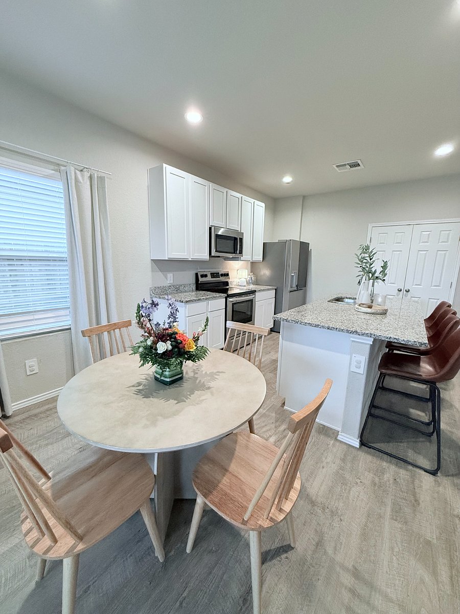 Furnished Finder property 790101_1 photo 10