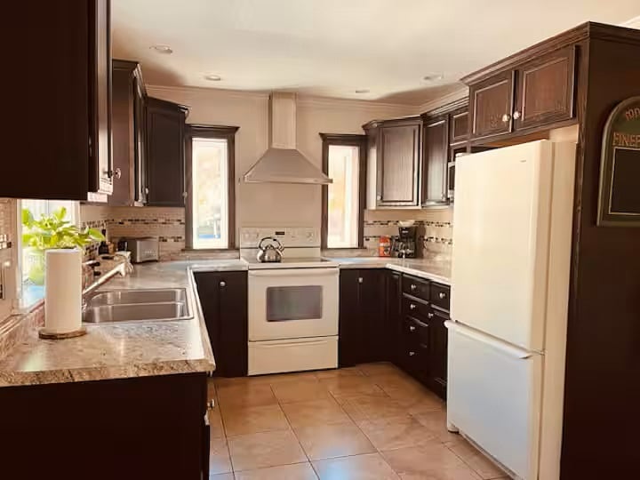 Furnished Finder property 790122_1 photo 3