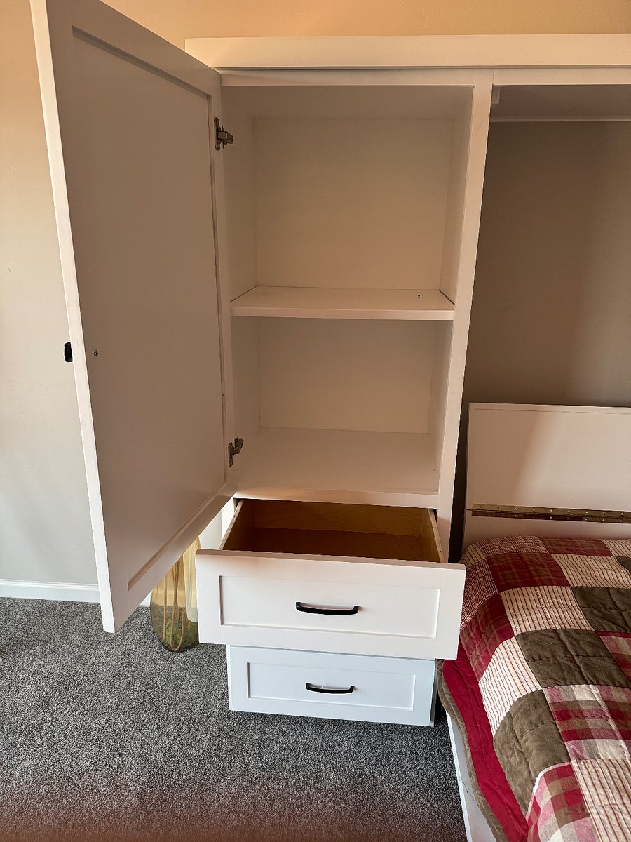 Space on each side of Murphy Bed for personal belongings