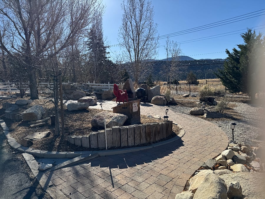 Fire pit and seating area 