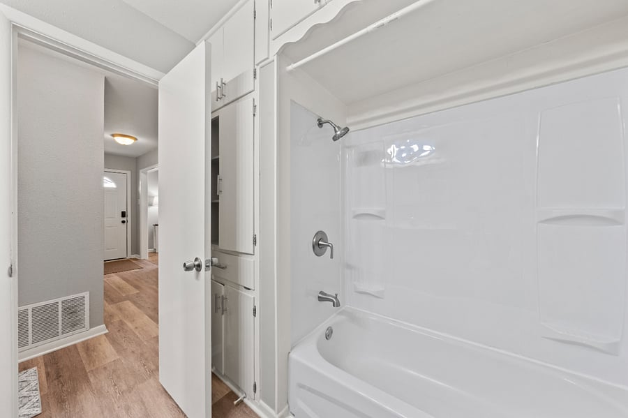 Furnished Finder property 790184_1 photo 24