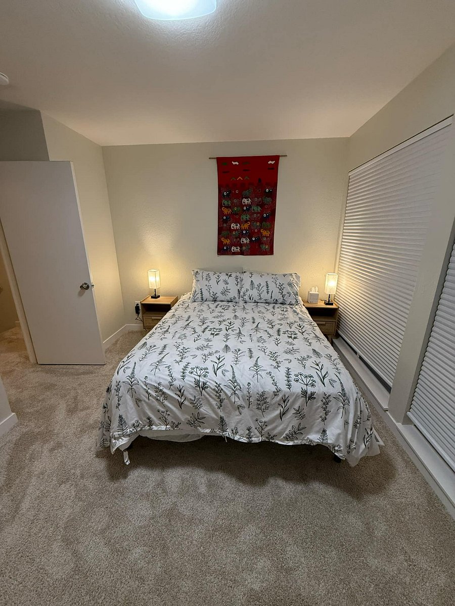 Upstairs bedroom