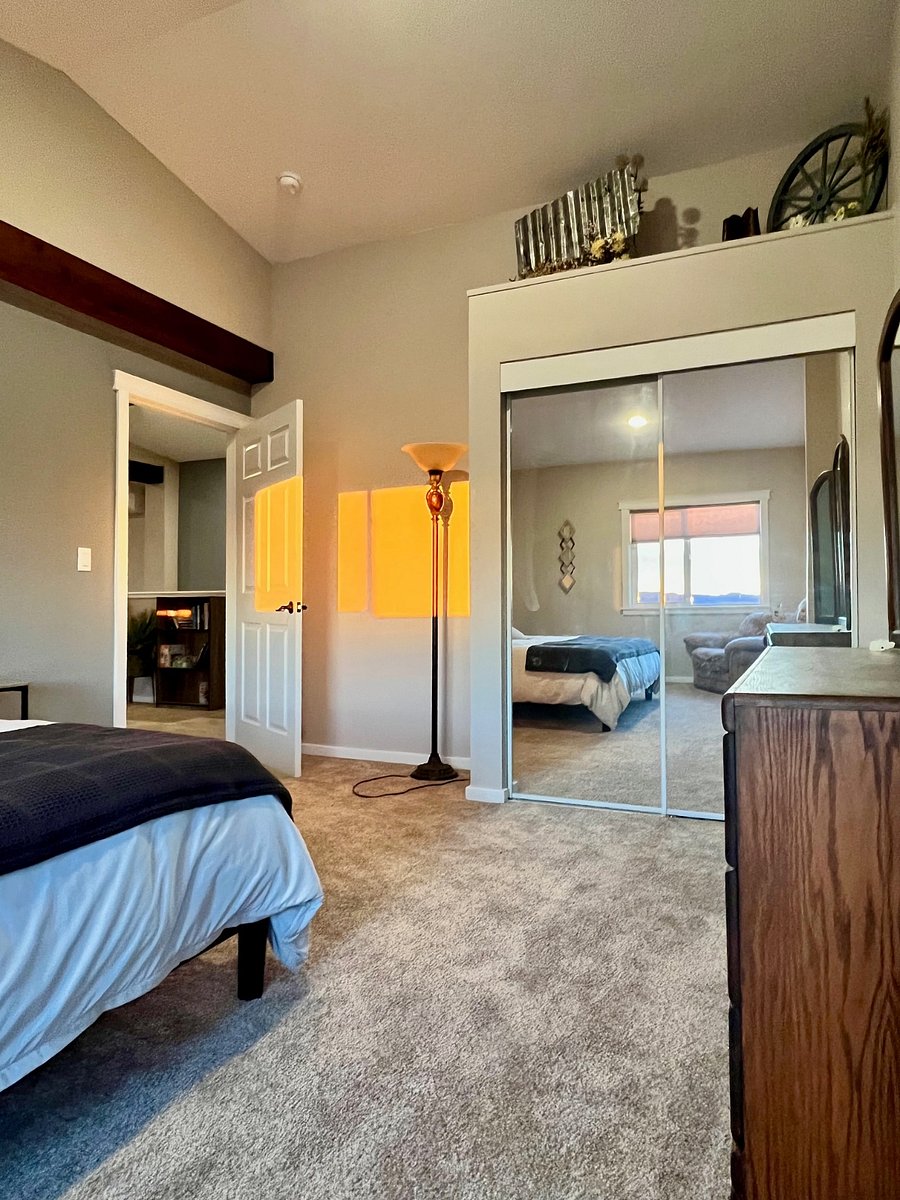Main Bedroom looking towards door to hallway