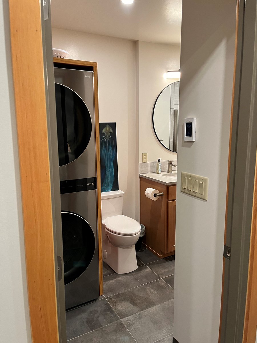 Bathroom with heated floors