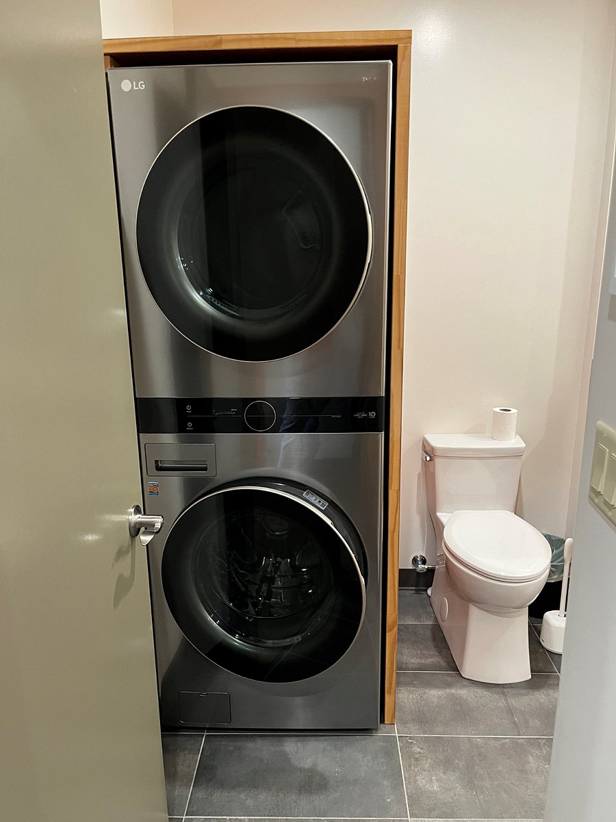 stackable washer and dryer - full size