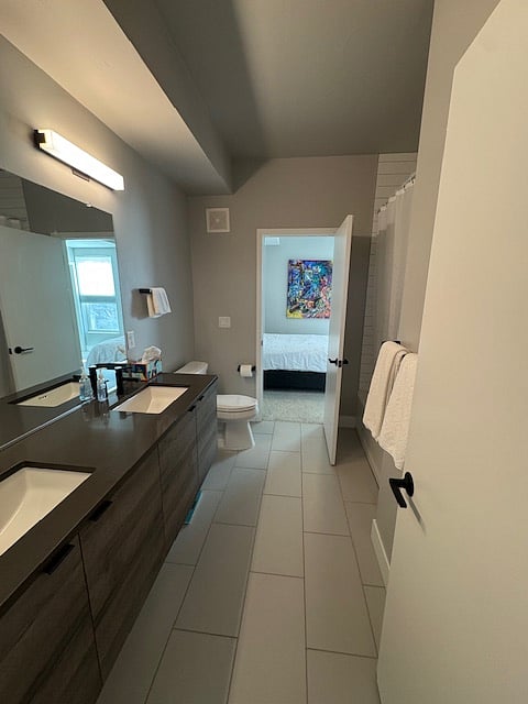 En Suite Jack and Jill
