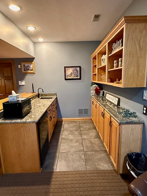 Furnished Finder property 790464_1 photo 9